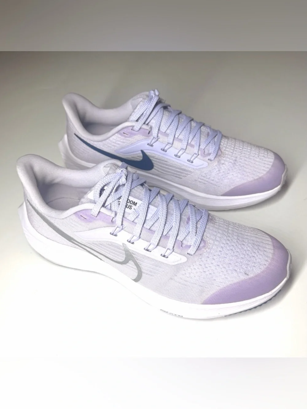 Nike Air Zoom Pegasus 39 Youth Athletic Sneakers Size- 7 Y